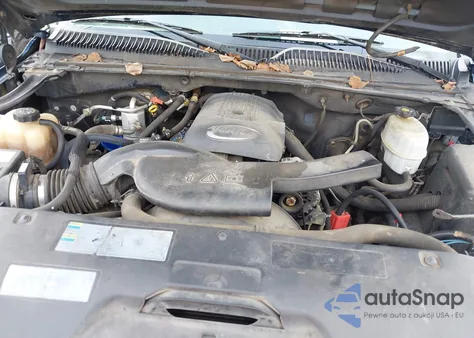 2004 Chevrolet Tahoe Lt from USA, damaged, VIN 1GNEC13Z34J199100